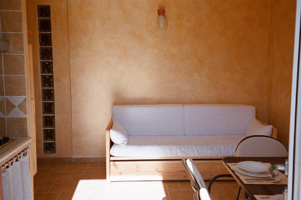 Case Vacanza Villa Doria Valledoria  Zimmer foto