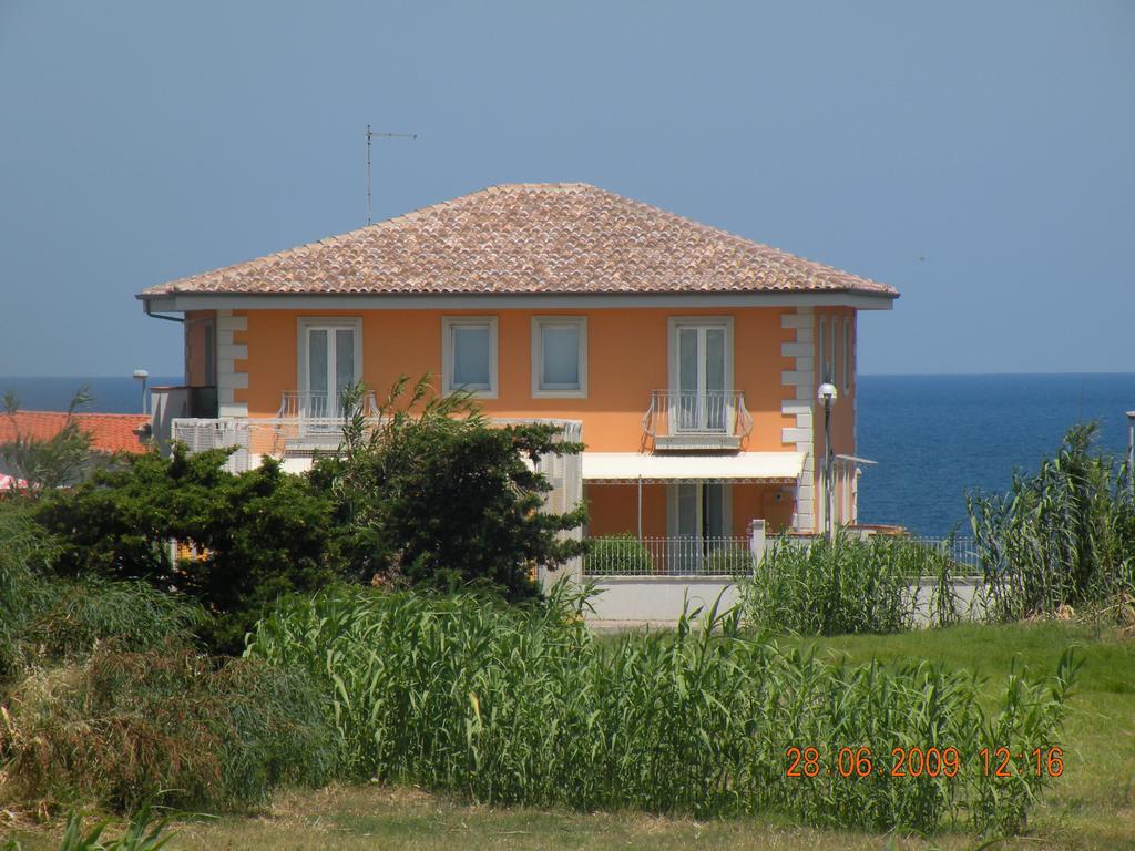 Case Vacanza Villa Doria Valledoria  Zimmer foto